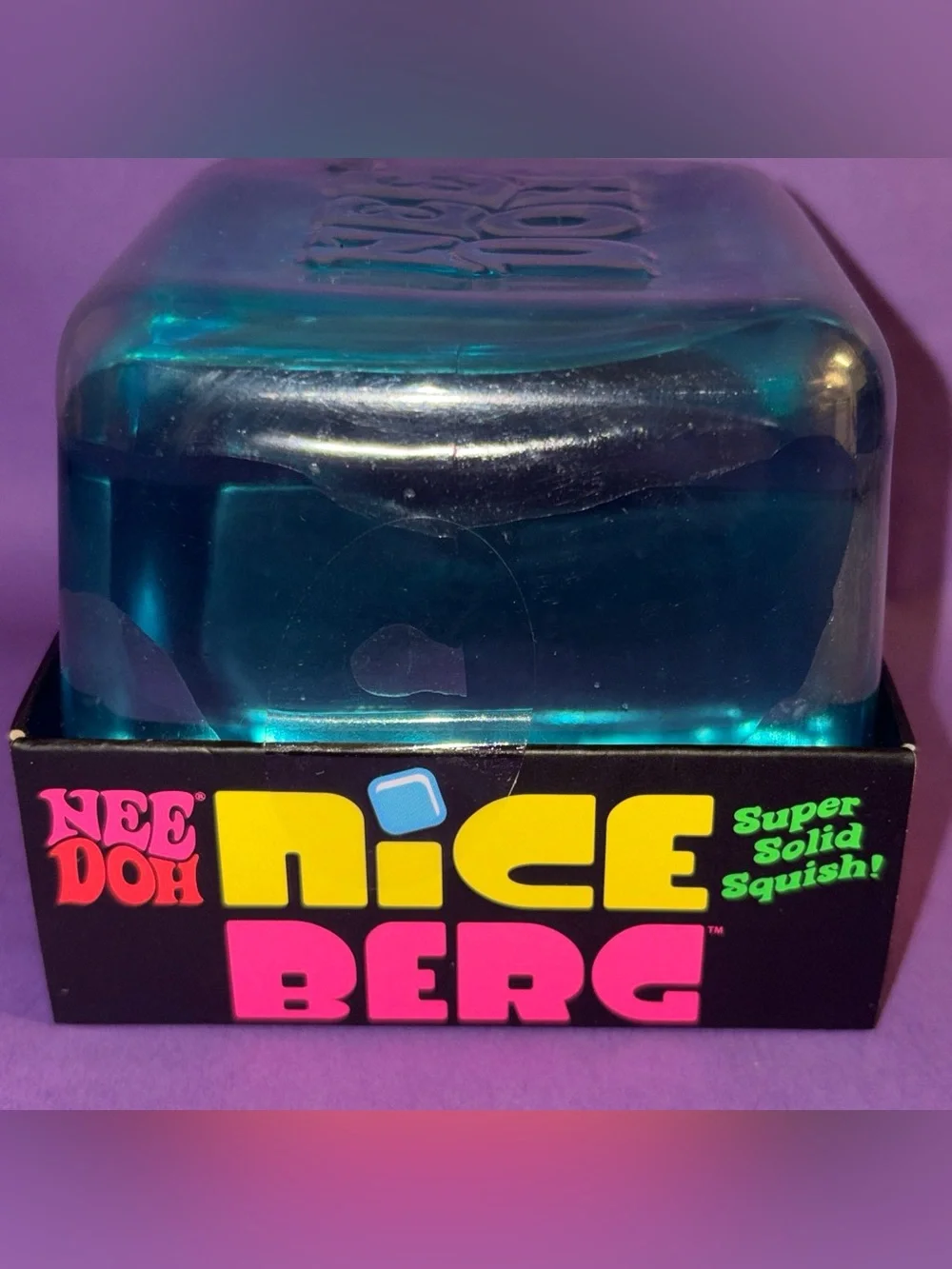 💯 authentic NeeDoh Nice Berg Super Solid Squish - Blue